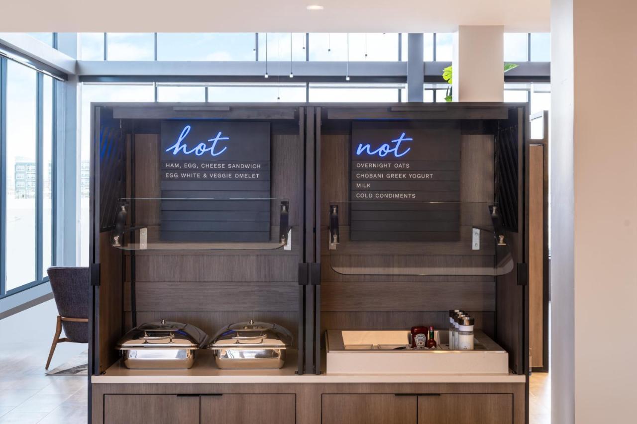Atwell Suites - Denver Airport Tower Road By Ihg ภายนอก รูปภาพ