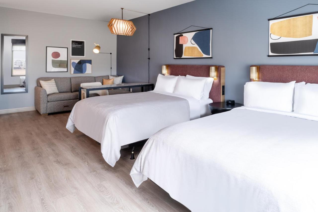 Atwell Suites - Denver Airport Tower Road By Ihg ภายนอก รูปภาพ
