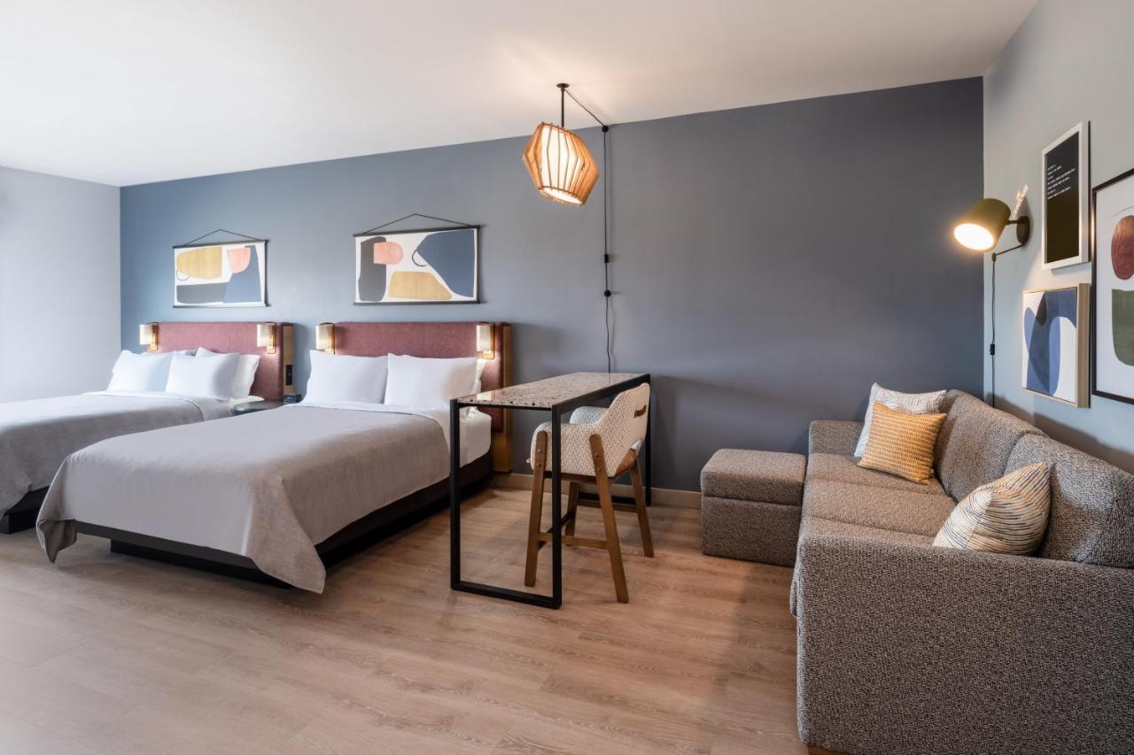 Atwell Suites - Denver Airport Tower Road By Ihg ภายนอก รูปภาพ